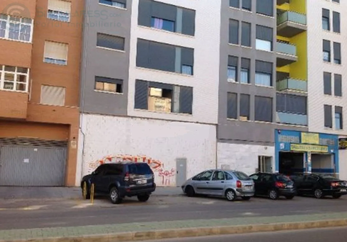 Comprar instalaciones, naves industriales... en Calle Prolongación Angel Bruna en Cartagena