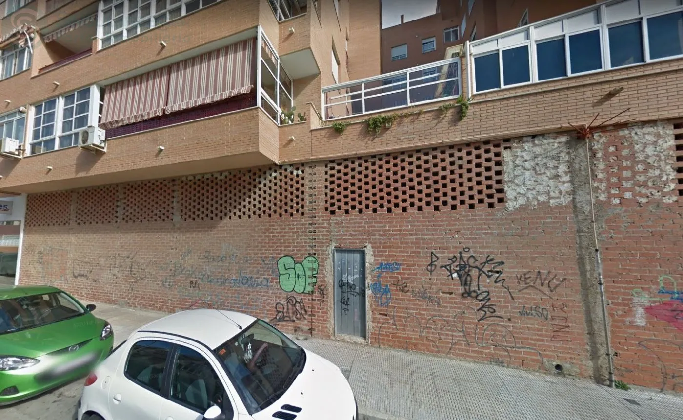 Comprar instalaciones, naves industriales... en Calle Gabriela Mistral en Cartagena