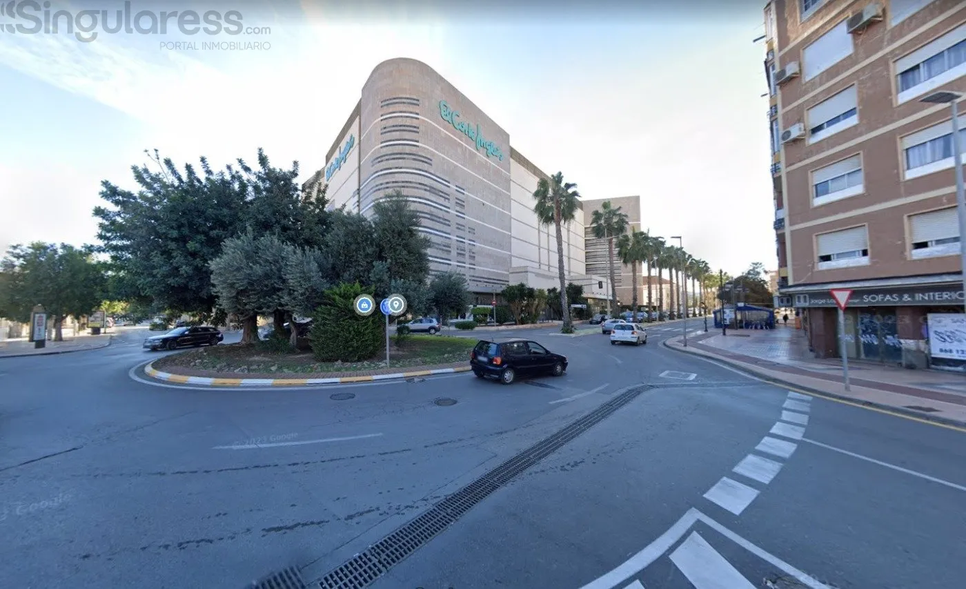 Comprar instalaciones, naves industriales... de 2100m² en Cartagena