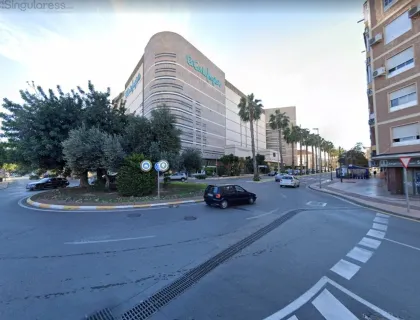Comprar instalaciones, naves industriales... de 2100m² en Cartagena