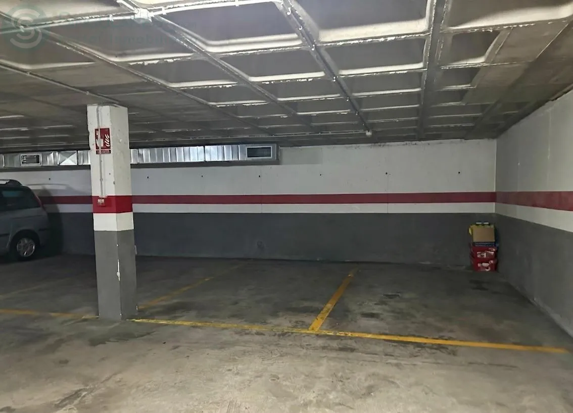 Comprar garaje en Calle de Antonio Machado en Cartagena