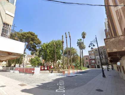 Alquilar instalaciones, naves industriales... de 80m² en Cartagena
