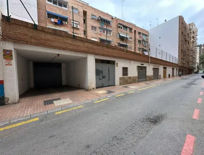 Comprar garaje de 15m² en Cartagena