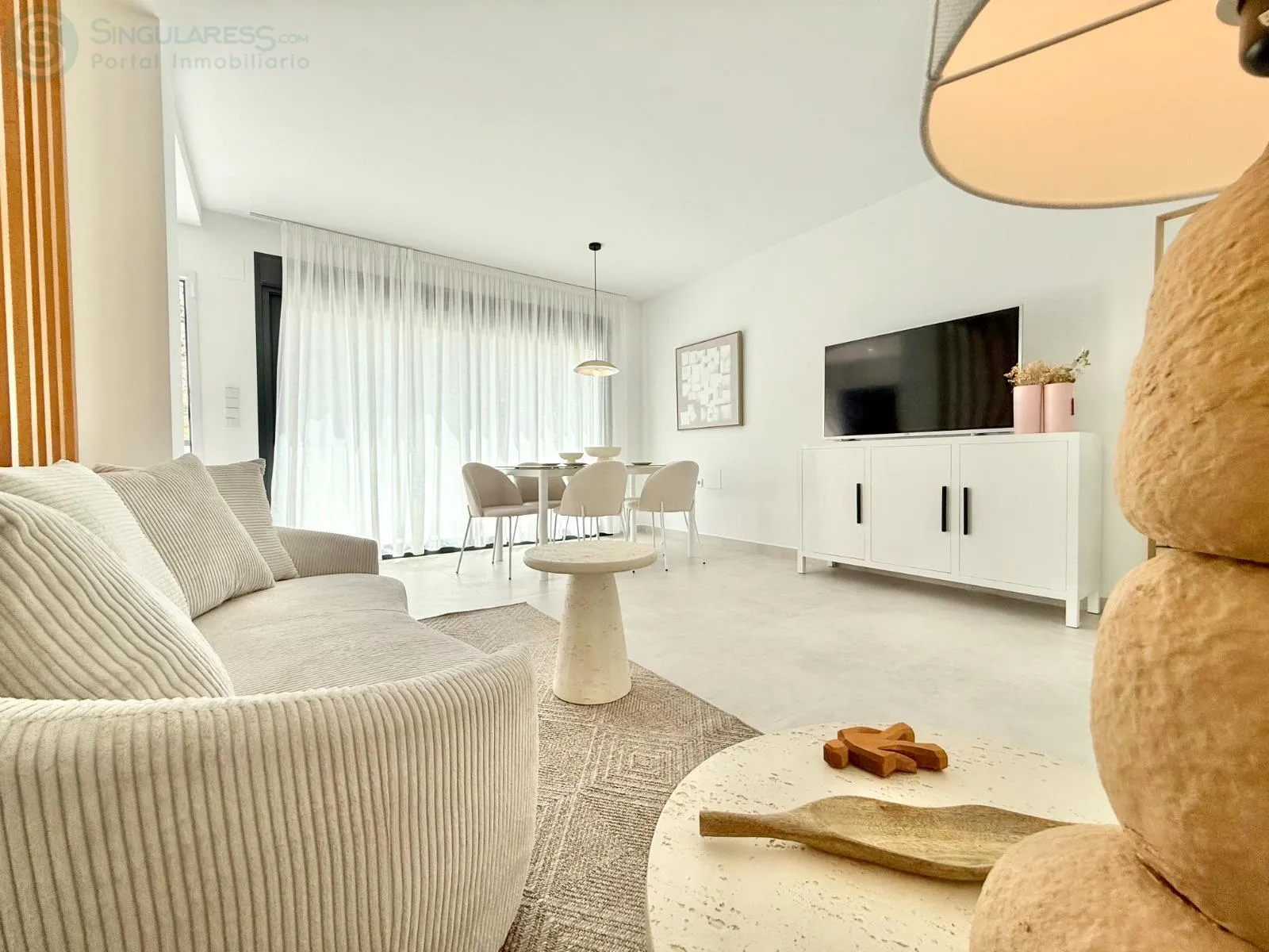 Comprar casa en Calle Dinamarca en Cox