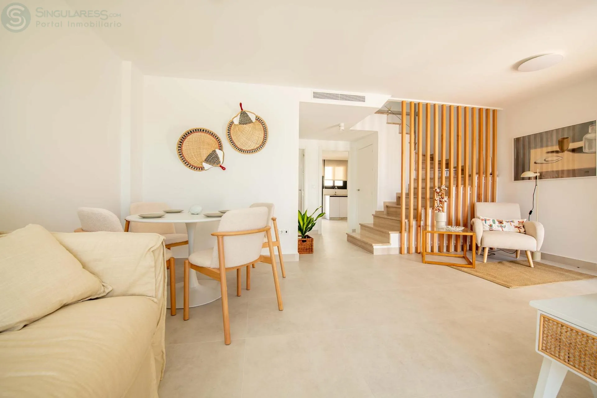 Comprar casa en Calle Hungría en Cox