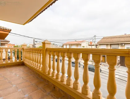 Comprar casa de 355m² en Murcia
