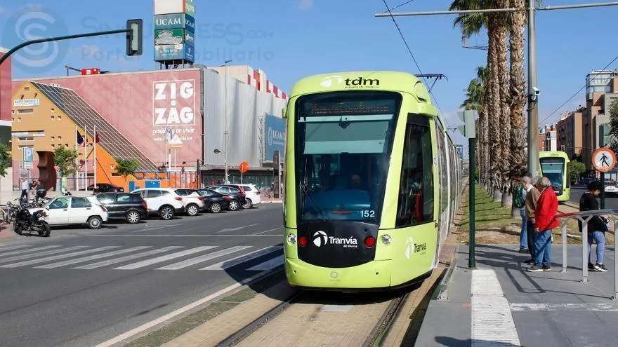 Comprar garaje de 32m² en Murcia