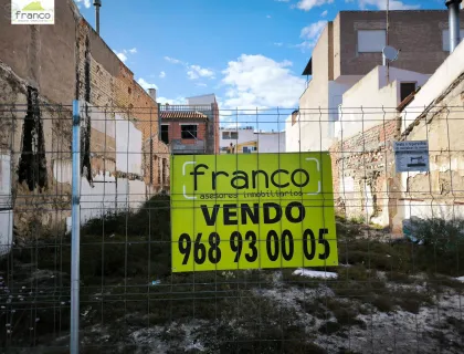 Comprar terreno de 245m² en Murcia