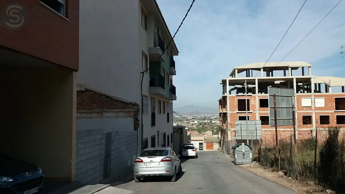 Comprar terreno en Calle PEÑAS NEGRAS nº 5 en Murcia