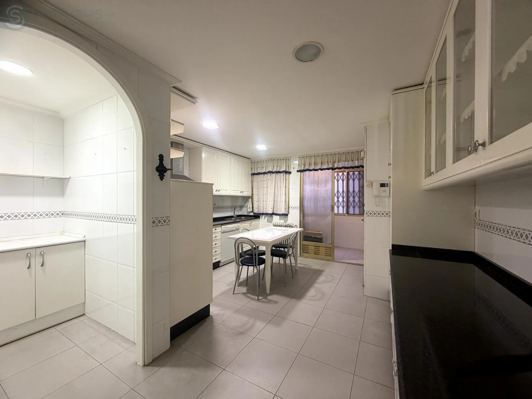 Comprar piso de 187m² en Cartagena - Cocina