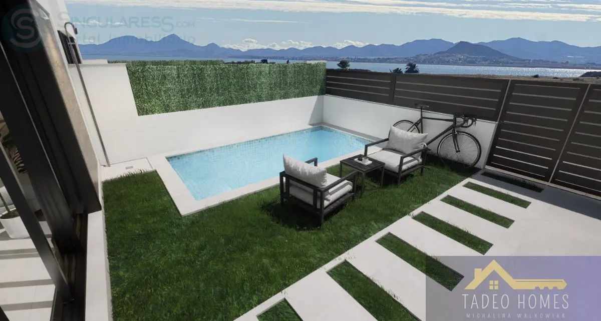 Comprar casa en Calle Manuel Acedo nº 2 en Los Alcázares
