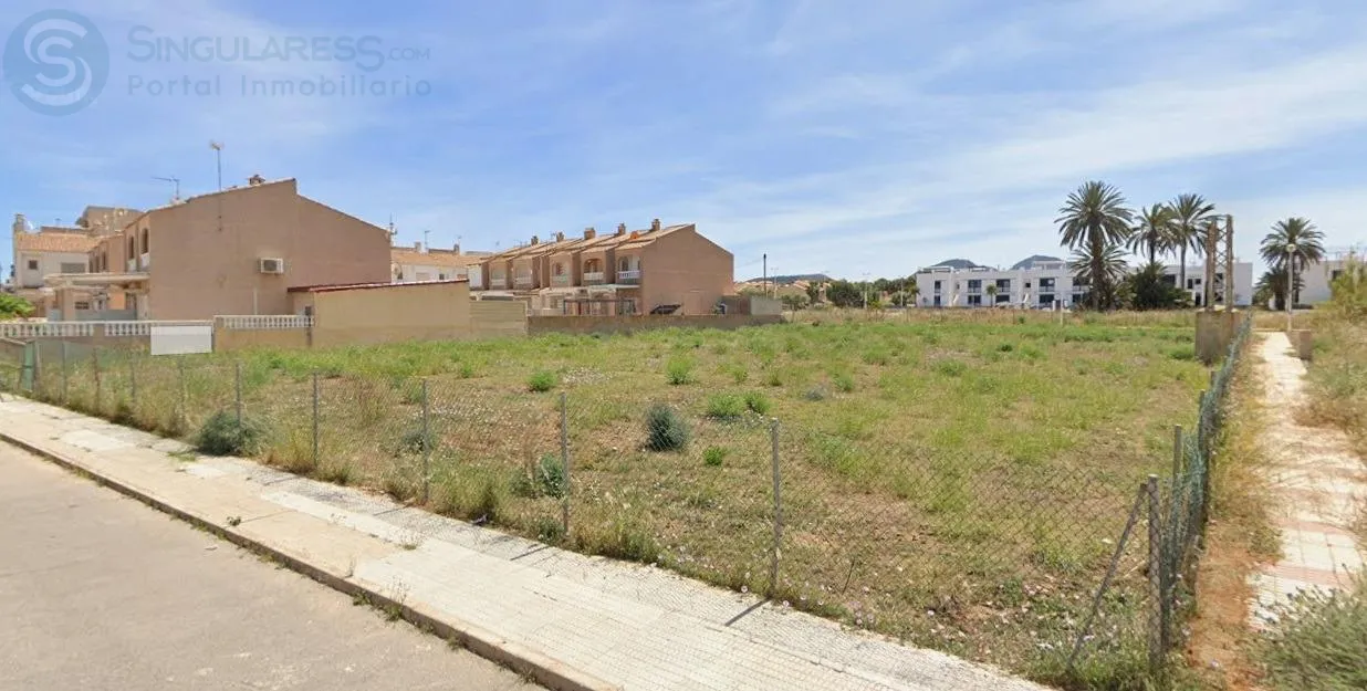 Comprar terreno de 1618m² en Cartagena