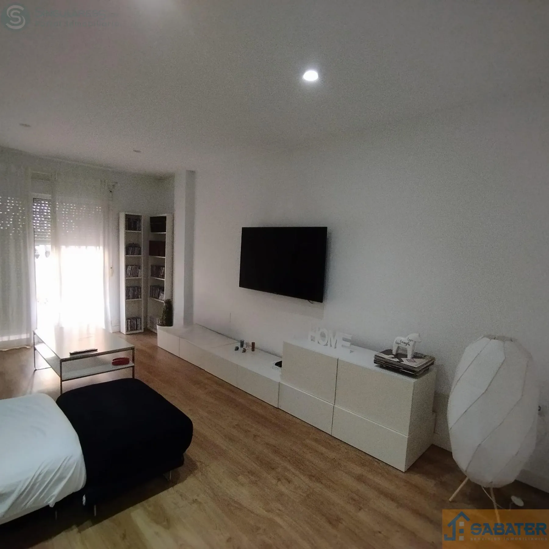 LIVING_ROOM