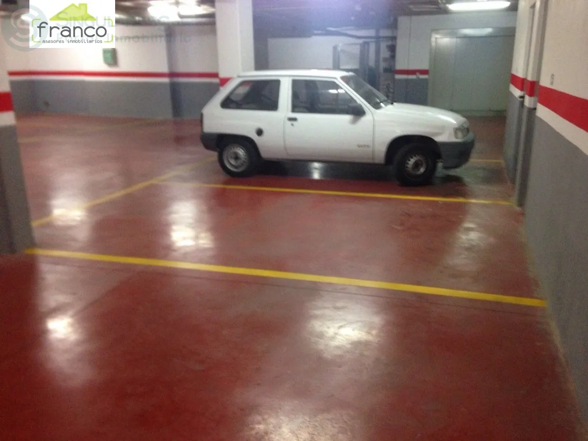 Comprar garaje de 18m² en Murcia