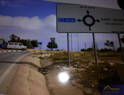 Comprar terreno de 20800m² en Alicante