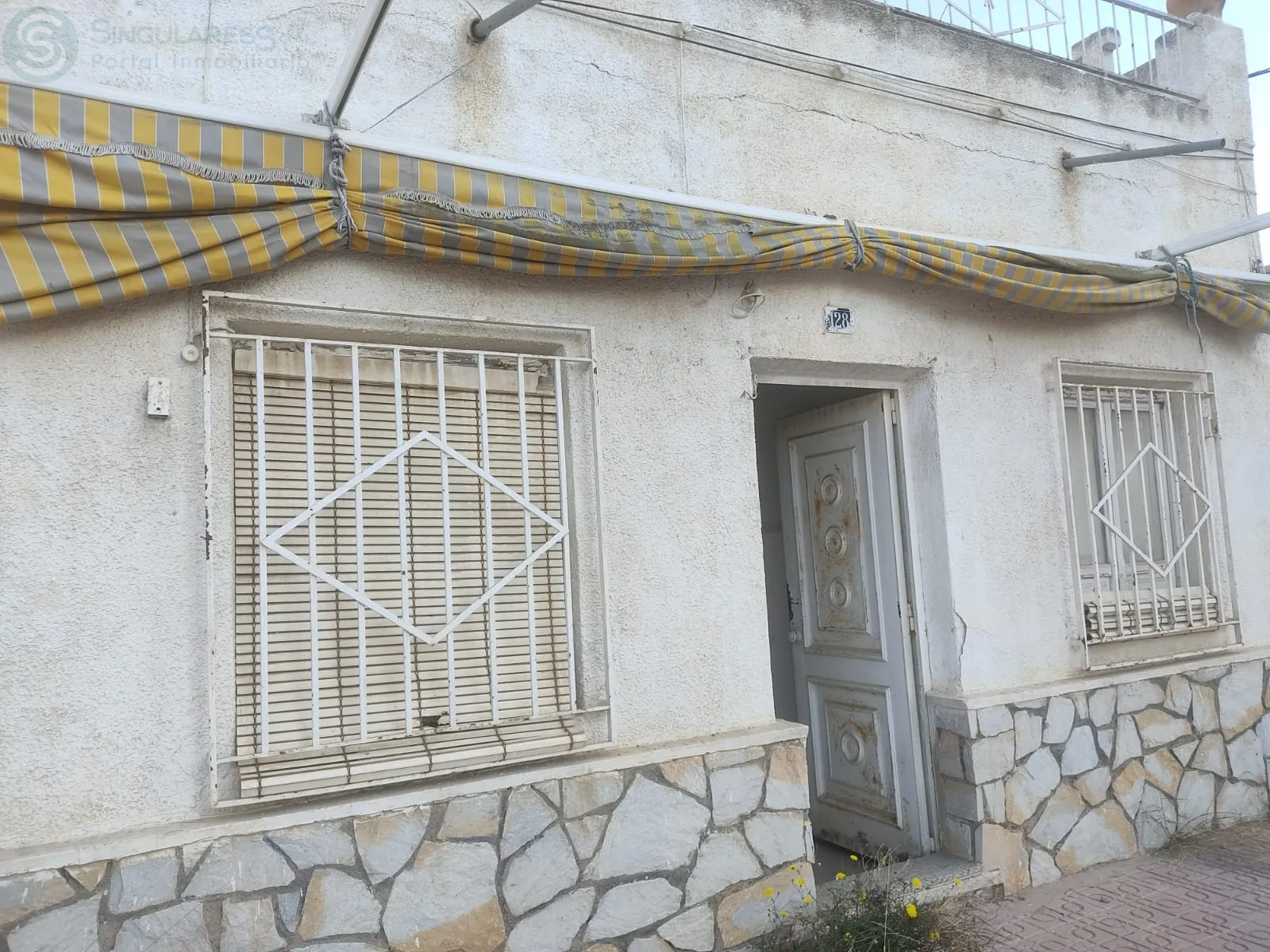 Comprar casa de 120m² en Águilas