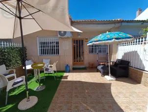 PLANTA BAJA CON JARDIN EN LOS ALCAZARES