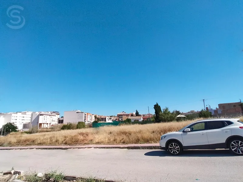 Comprar terreno en Avenida MILAN - RC MOLINETA nº 5 en Molina de Segura