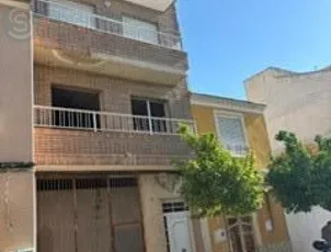 EDIFCIO EN JAVALI NUEVO