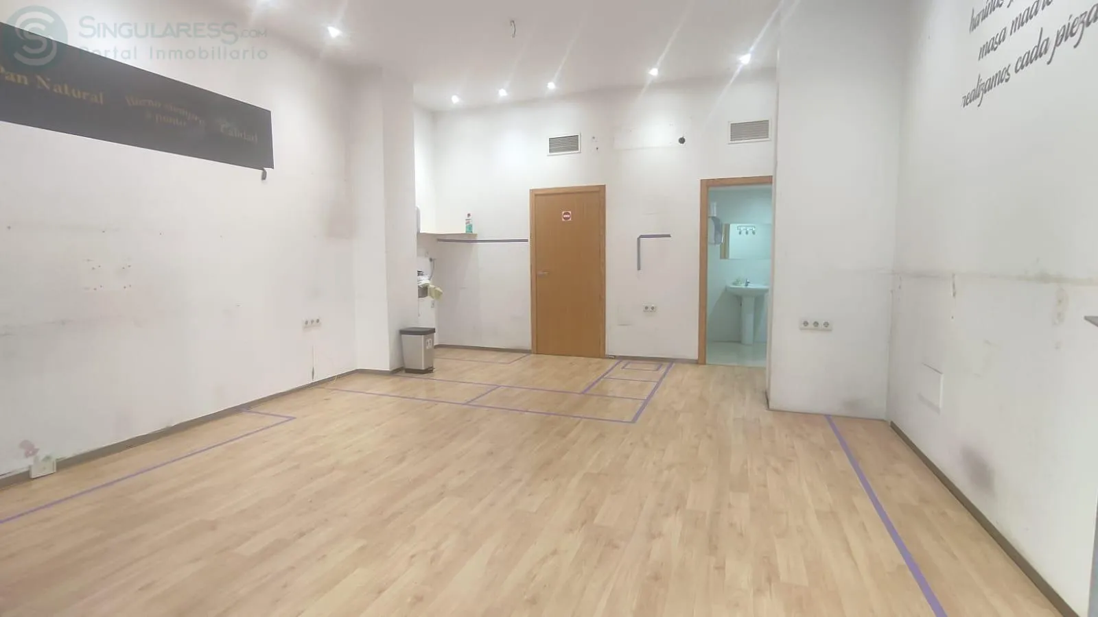 Alquilar instalaciones, naves industriales... de 35m² en Murcia