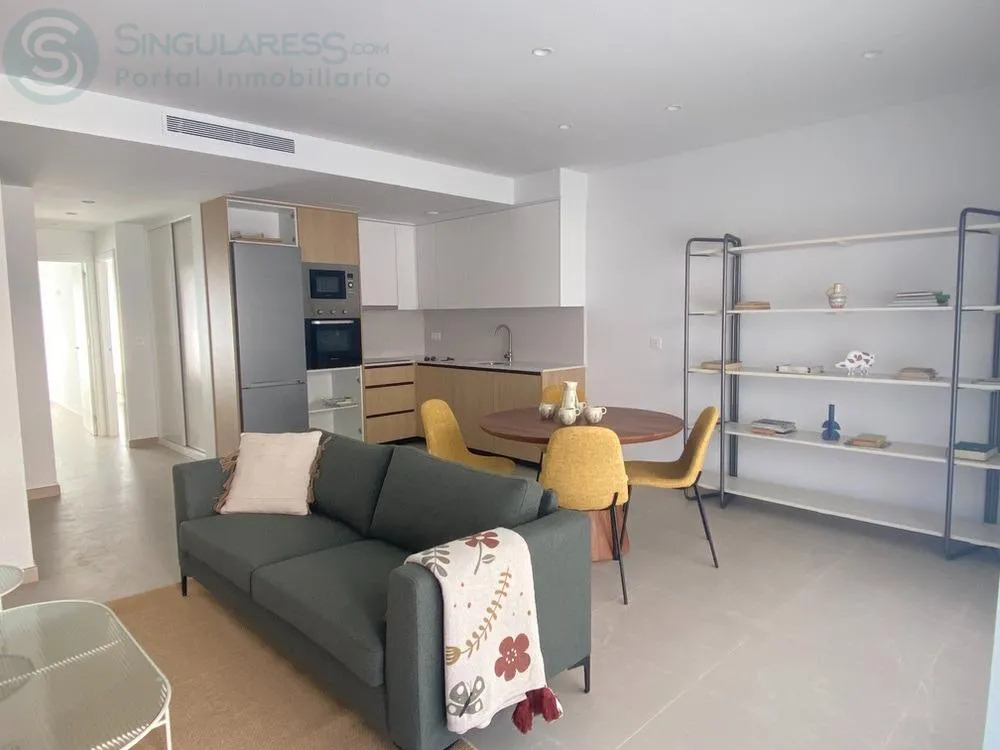 Comprar casa en Calle MORATALLA nº 2 en San Pedro del Pinatar