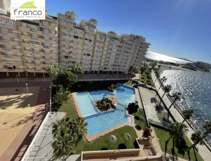 Alquilar ático de 4827m² en Cartagena