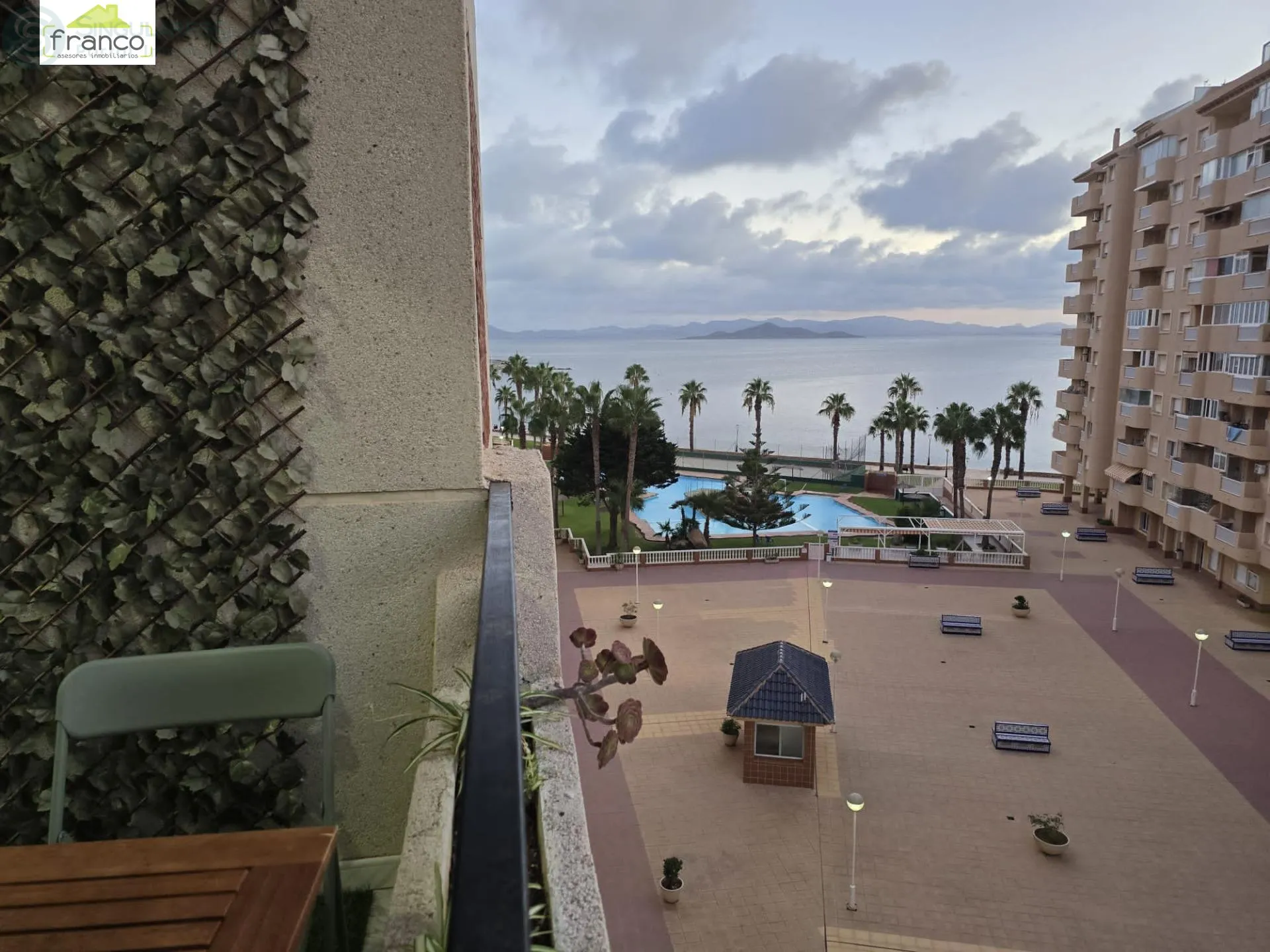 Alquilar ático de 4827m² en Cartagena