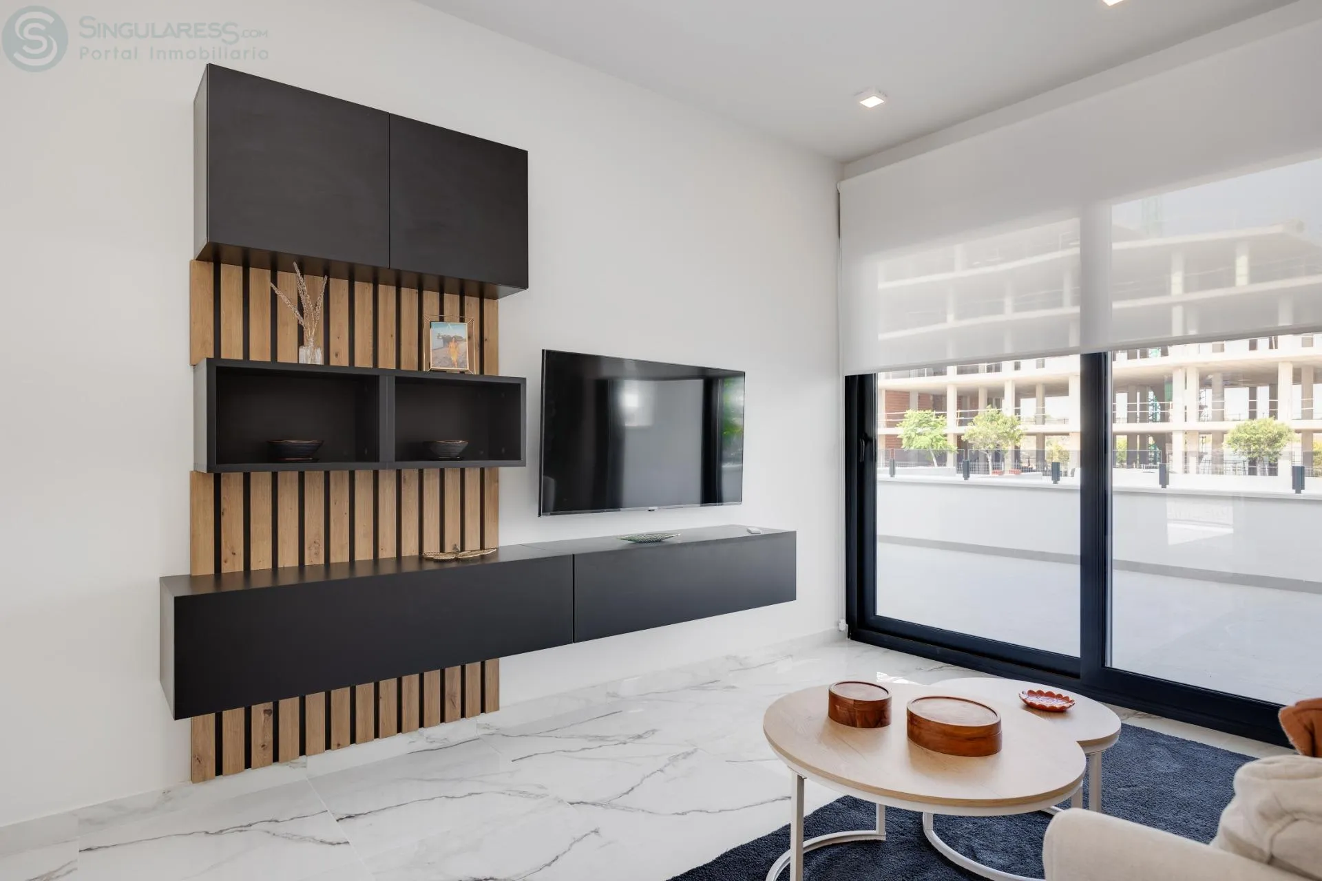 Comprar piso de 90m² en San Miguel de Salinas