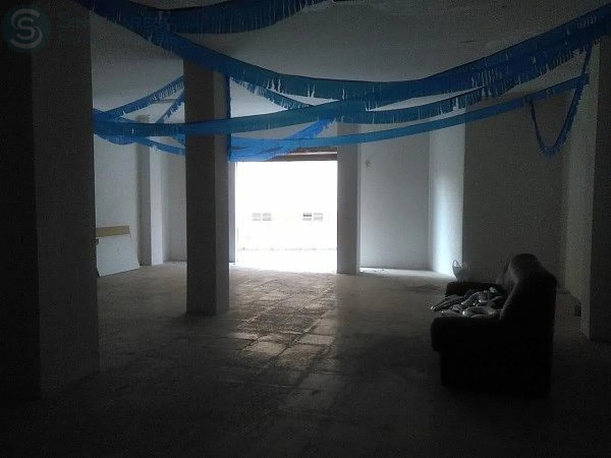 Comprar instalaciones, naves industriales... en Calle Santa maria servent nº 5 en La Unión