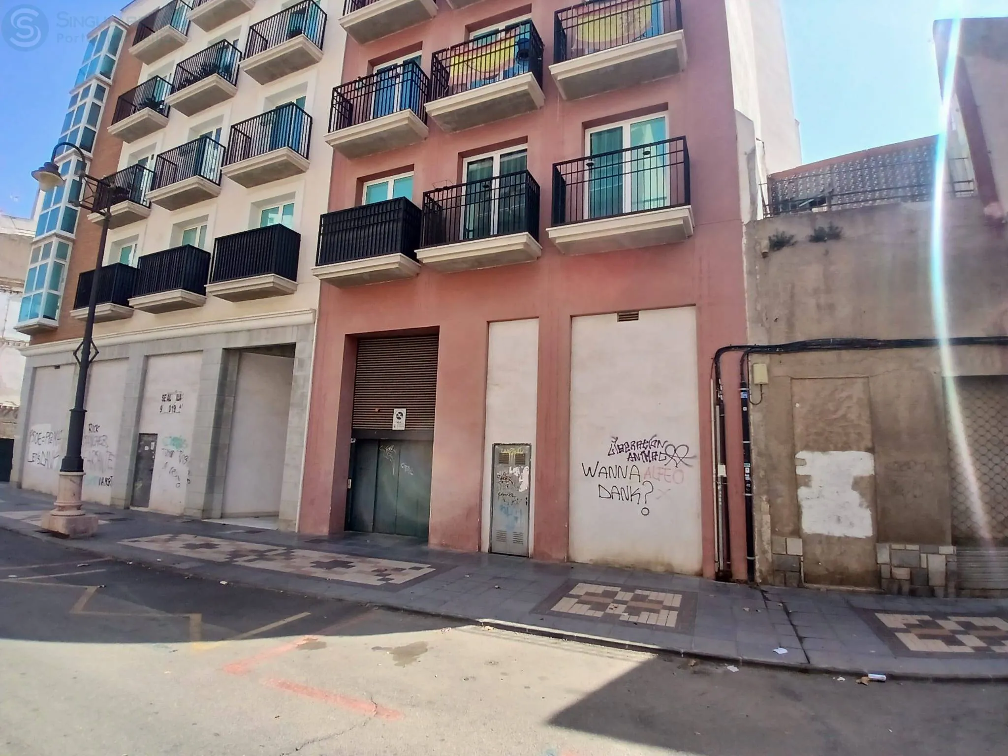 Comprar instalaciones, naves industriales... de 102m² en Cartagena