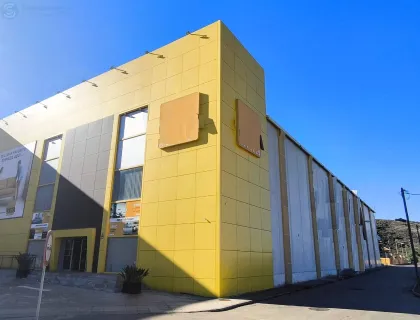 Comprar instalaciones, naves industriales... de 3665m² en Cartagena