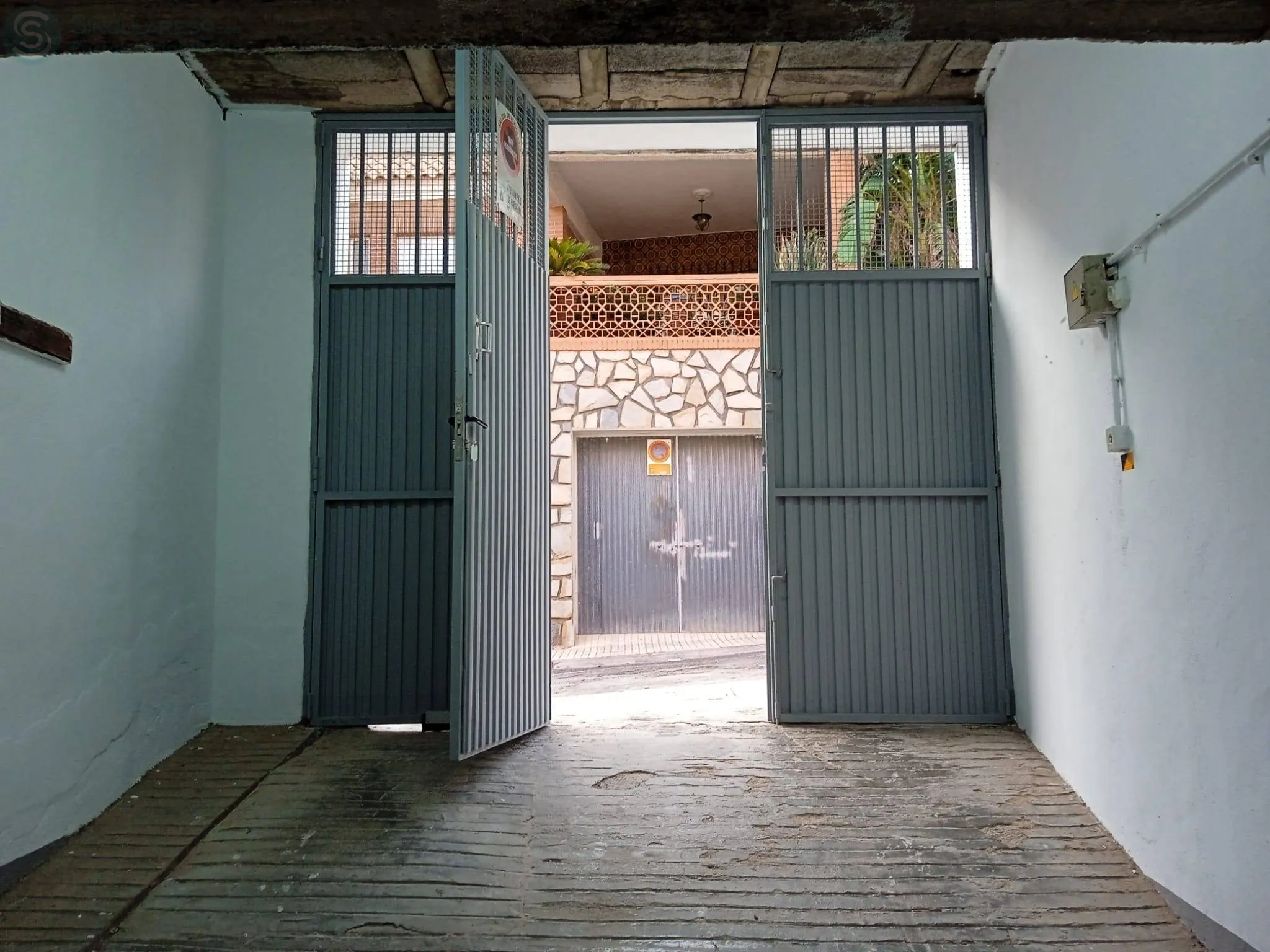 Comprar garaje de 703m² en Cartagena