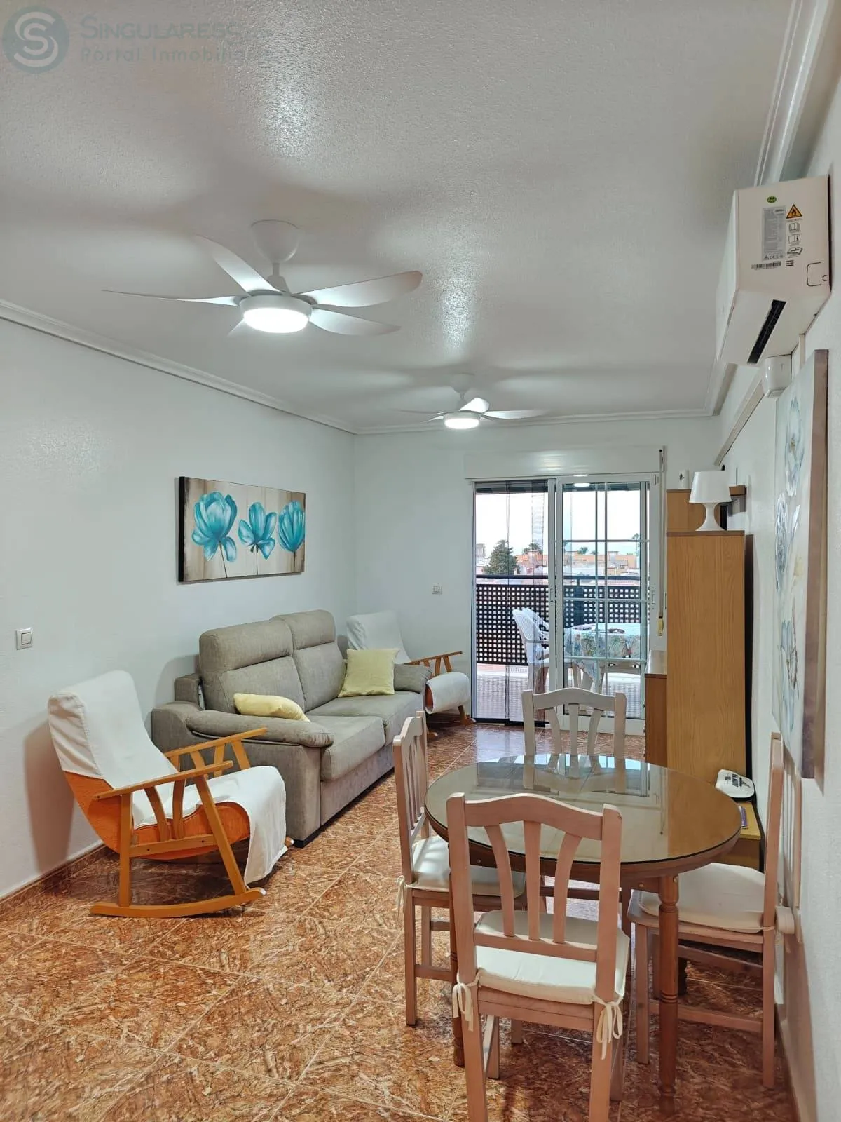 Alquilar ático de 75m² en Cartagena