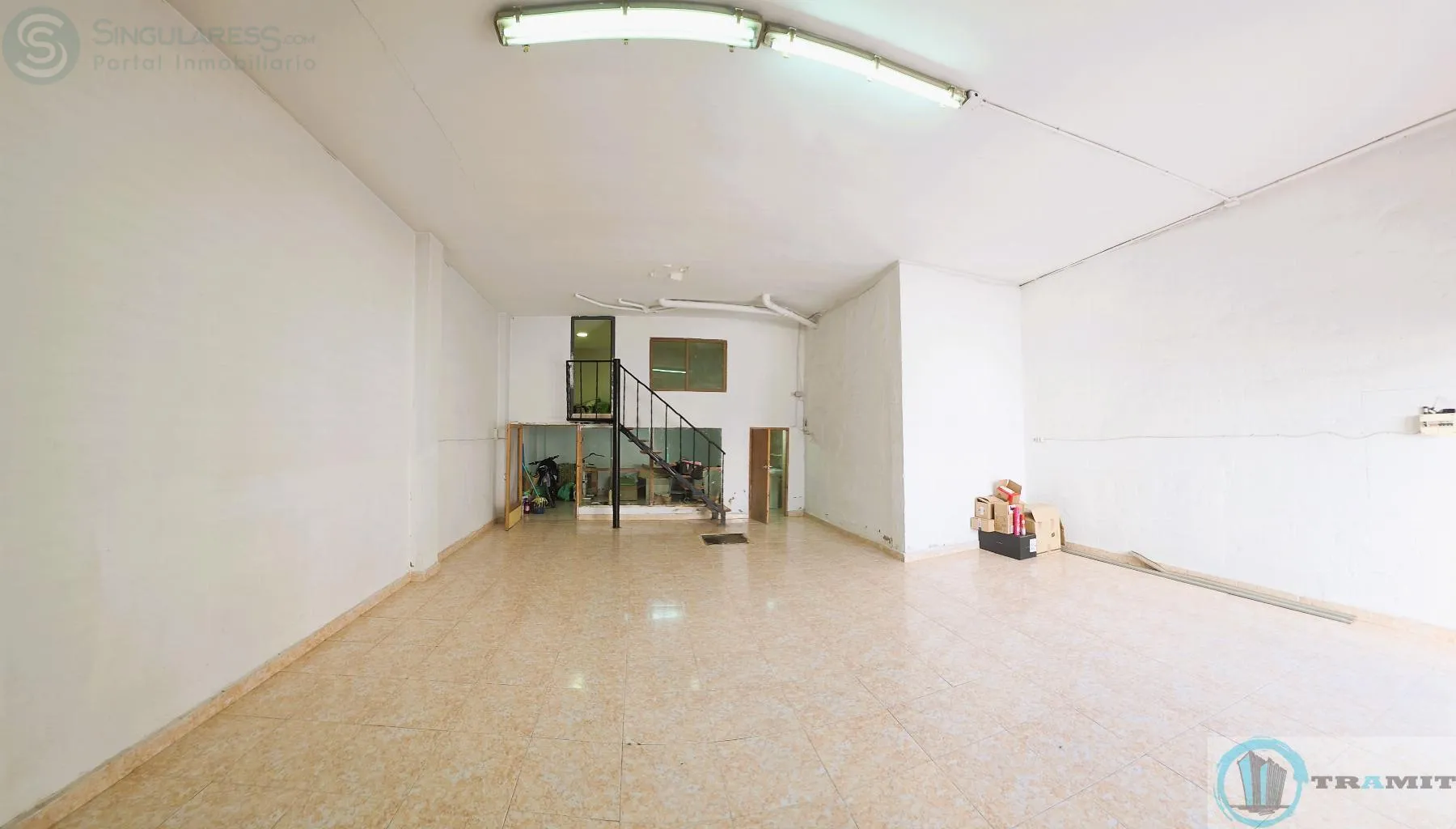 Comprar local de 78m² en Murcia