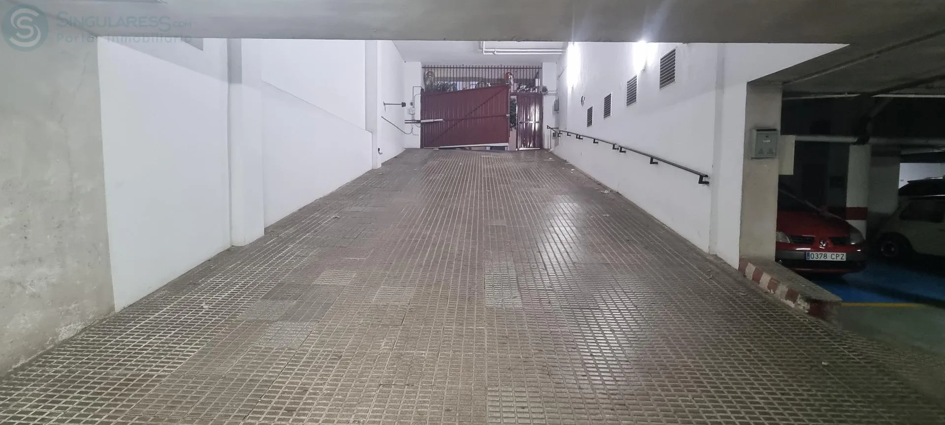 Alquilar garaje en Paseo Alfonso XIII nº 15 en Cartagena