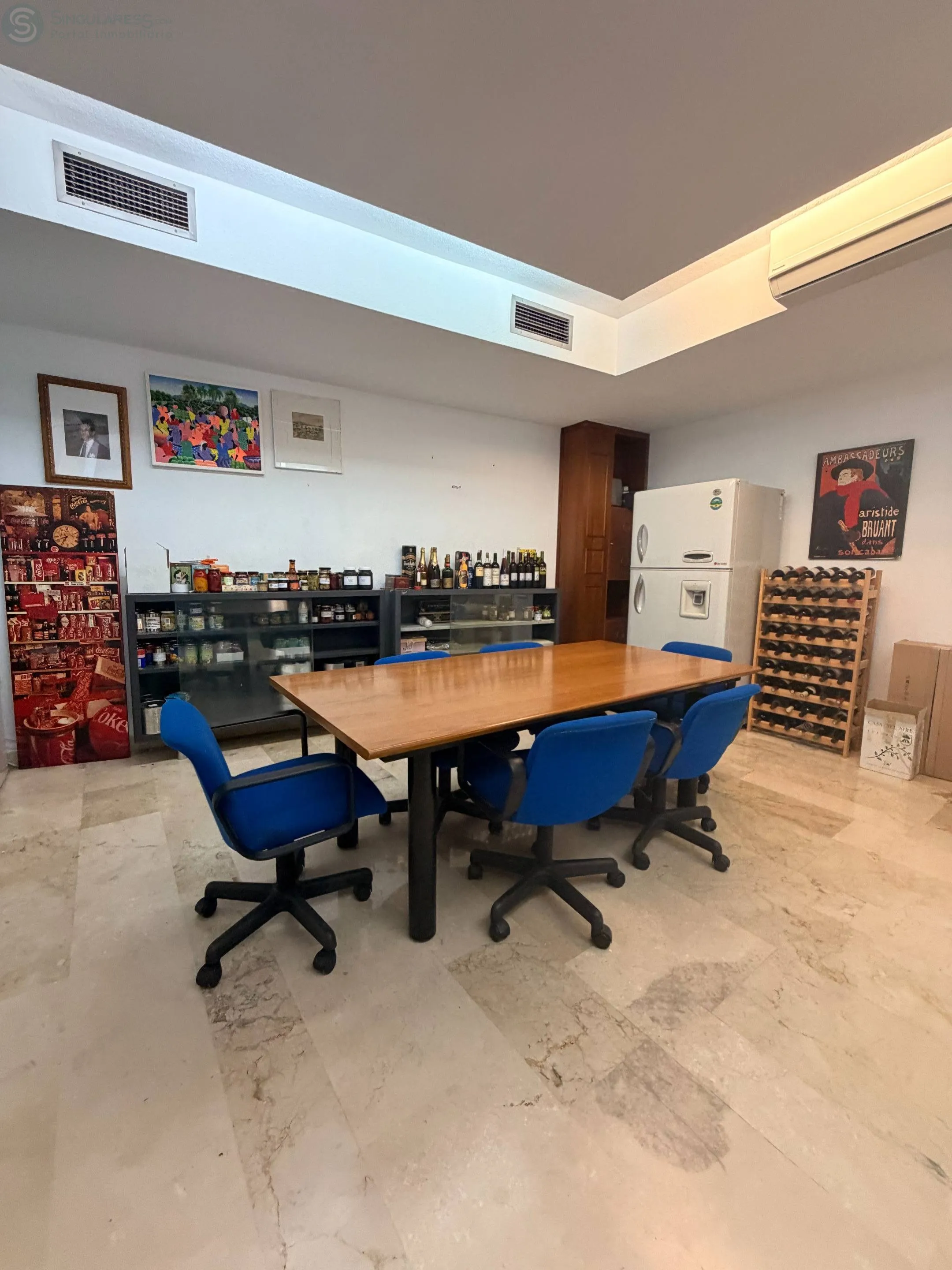 Alquilar oficina de 149m² en Murcia