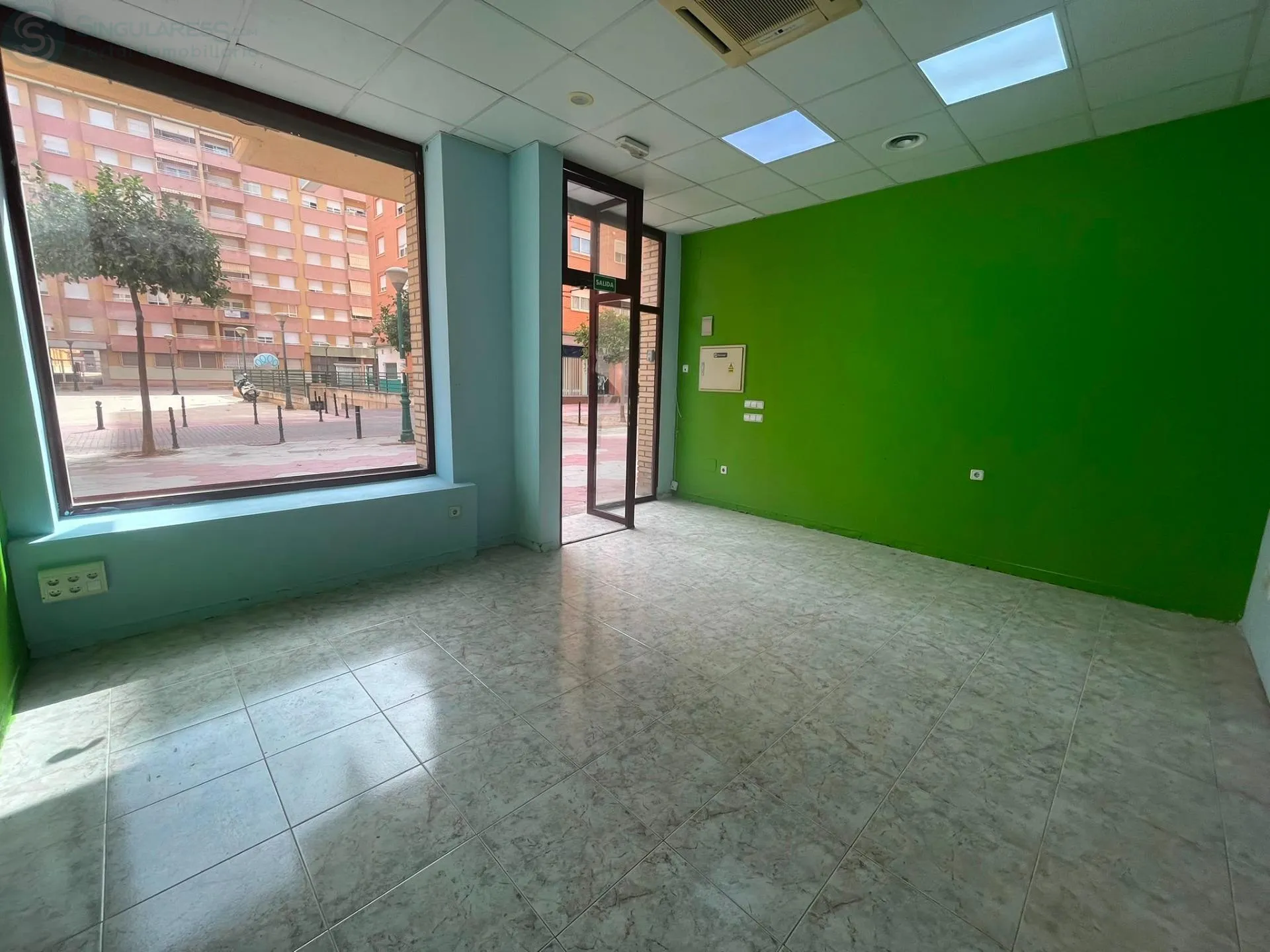 Alquilar instalaciones, naves industriales... de 52m² en Murcia