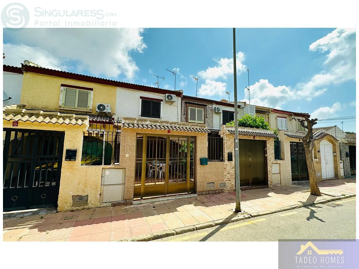 Comprar casa en Calle Malaga nº 12 en Los Alcázares