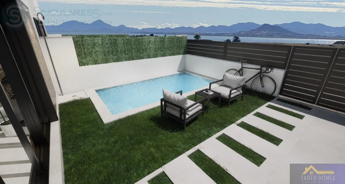 Comprar casa en Calle Manuel Acedo nº 2 en Los Alcázares