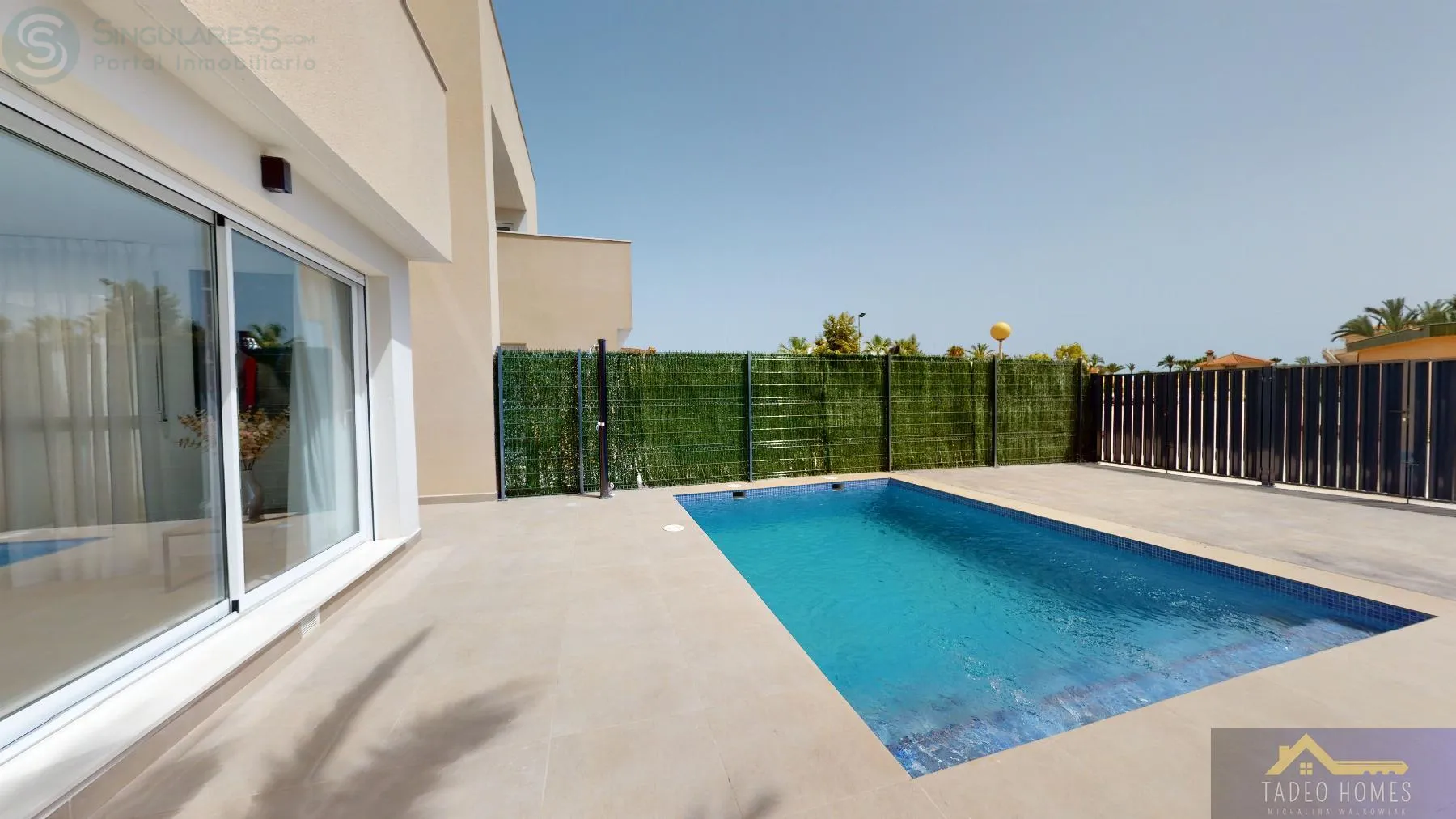Comprar casa en Calle Petunias en Cartagena
