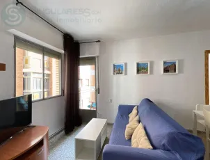 HABITACIÓN EN PISO COMPARTIDO CON 3 DORMITORIOS - ZONA LA MERCED