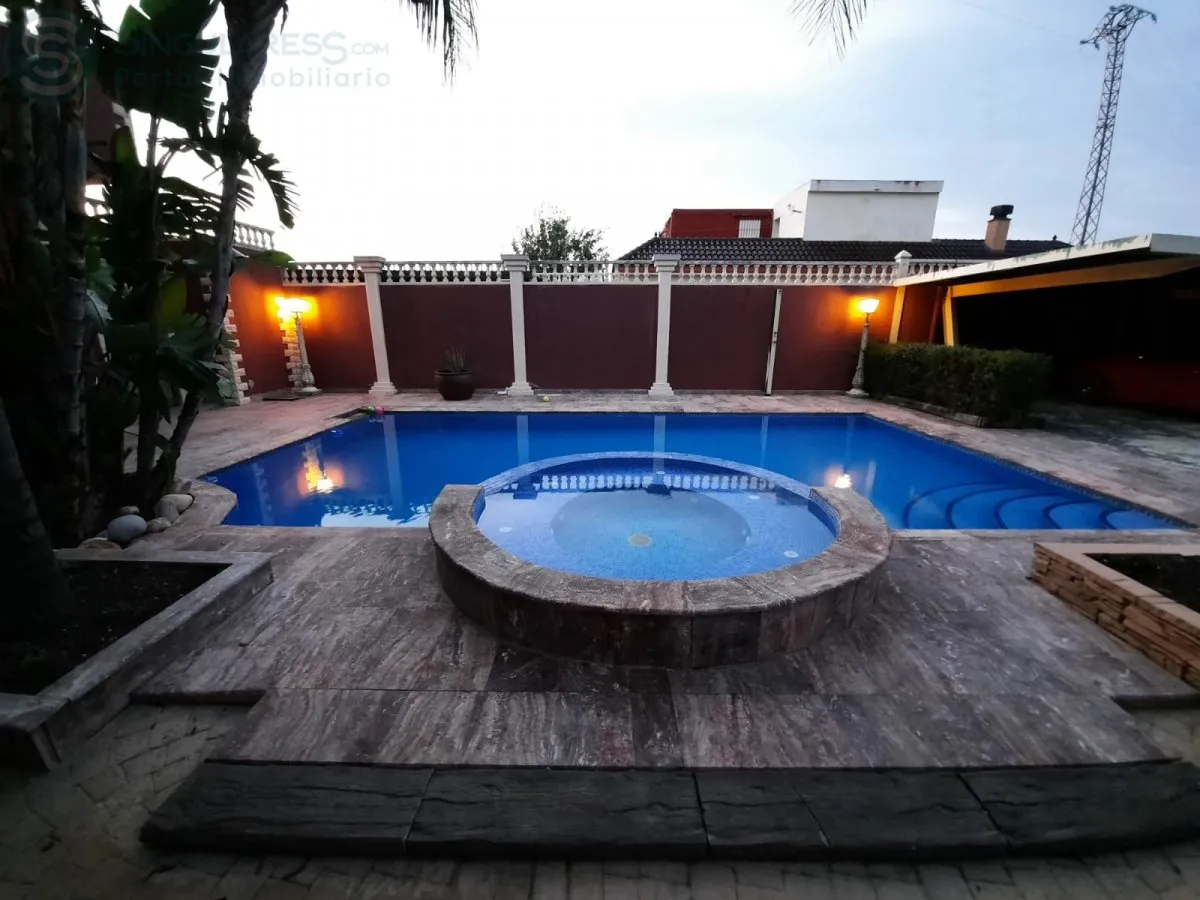 Comprar casa de 2356m² en Murcia
