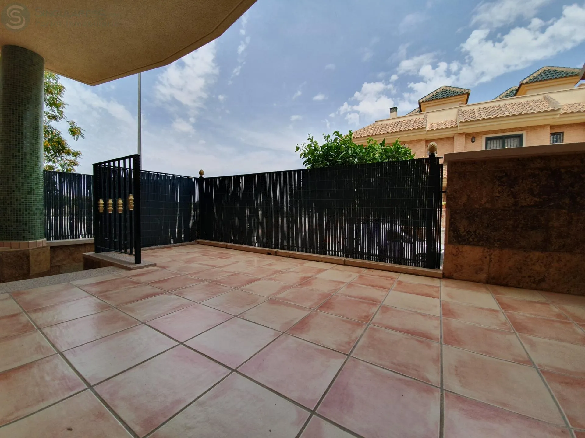 Comprar casa de 240m² en Murcia