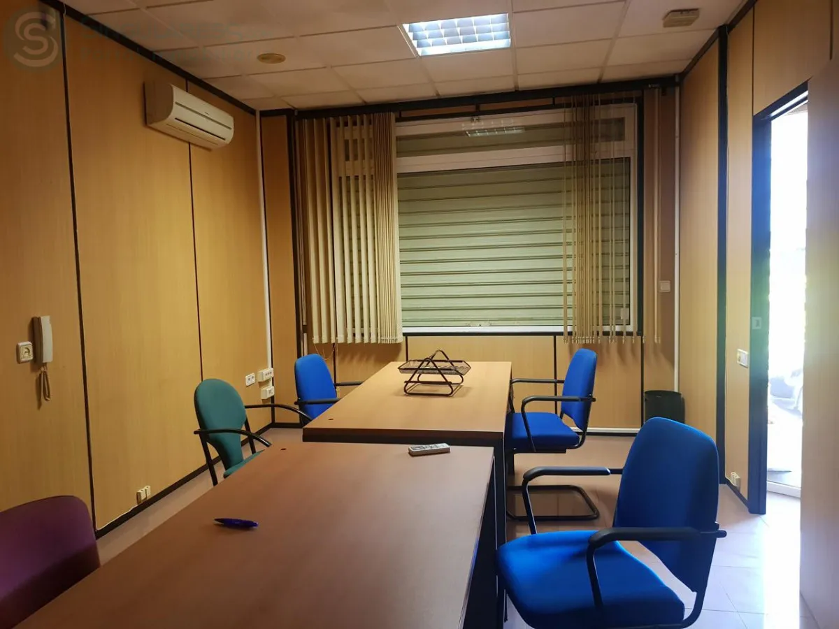 Comprar instalaciones, naves industriales... de 75m² en Murcia