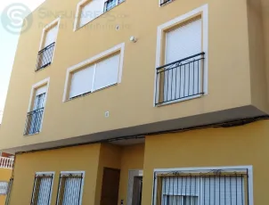 Piso en SUR, con 74 m² construidos.