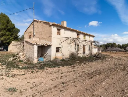 Comprar casa de 1486m² en Mula