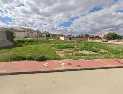 Comprar terreno de 214m² en Pliego