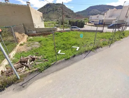 Comprar terreno de 179m² en Pliego