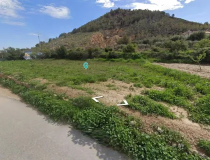 Comprar terreno de 533m² en Pliego