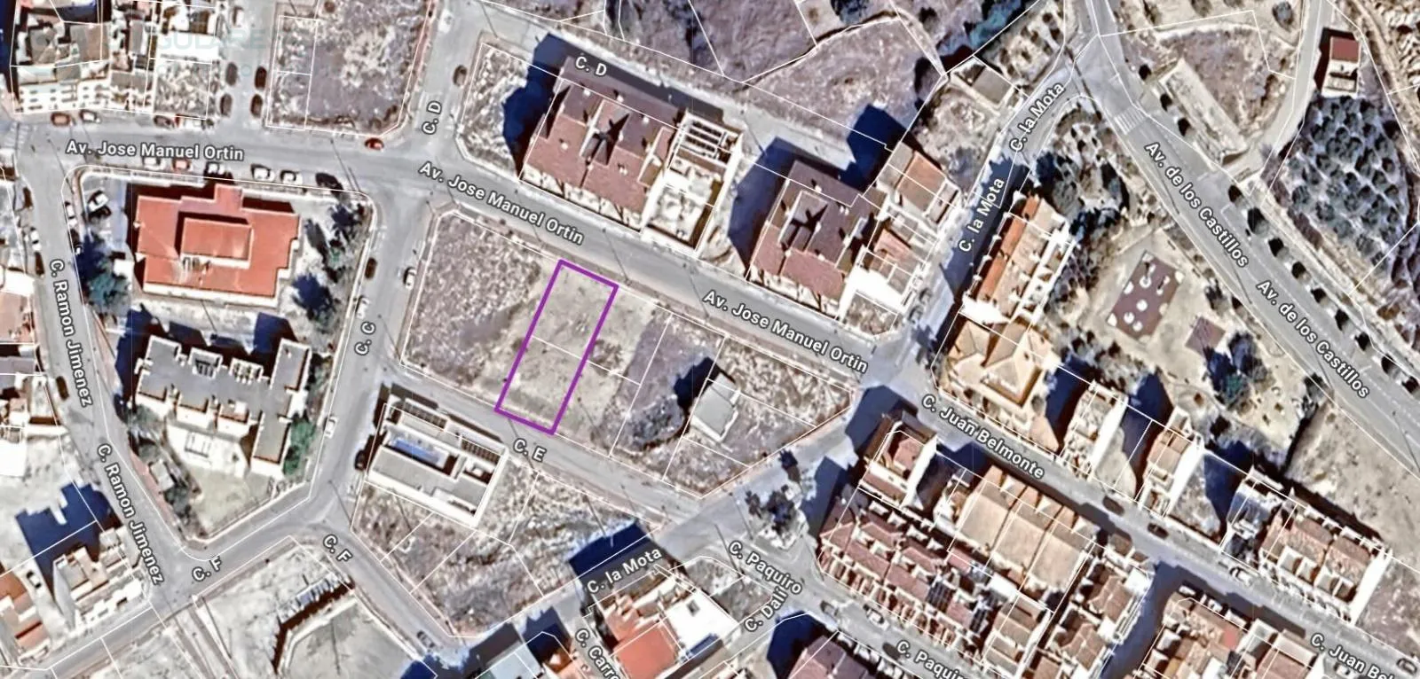 Comprar terreno de 428m² en Pliego